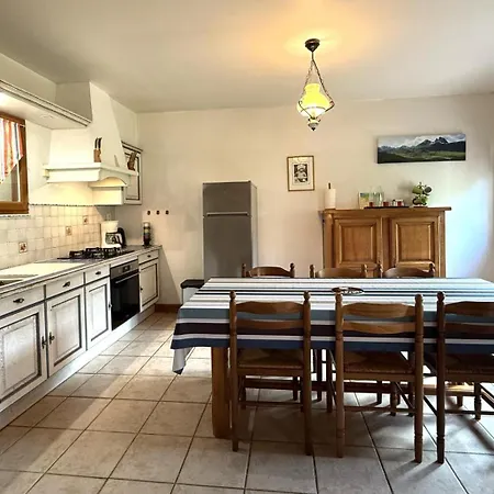 Chez Betouigt Ferienhaus Ledeuix